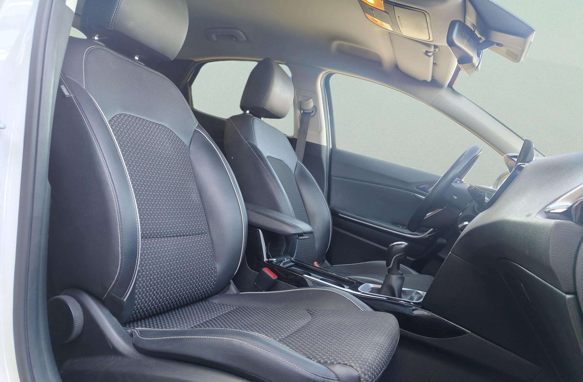 Kia XCeed 1.4 T-GDi Tech - foto 20