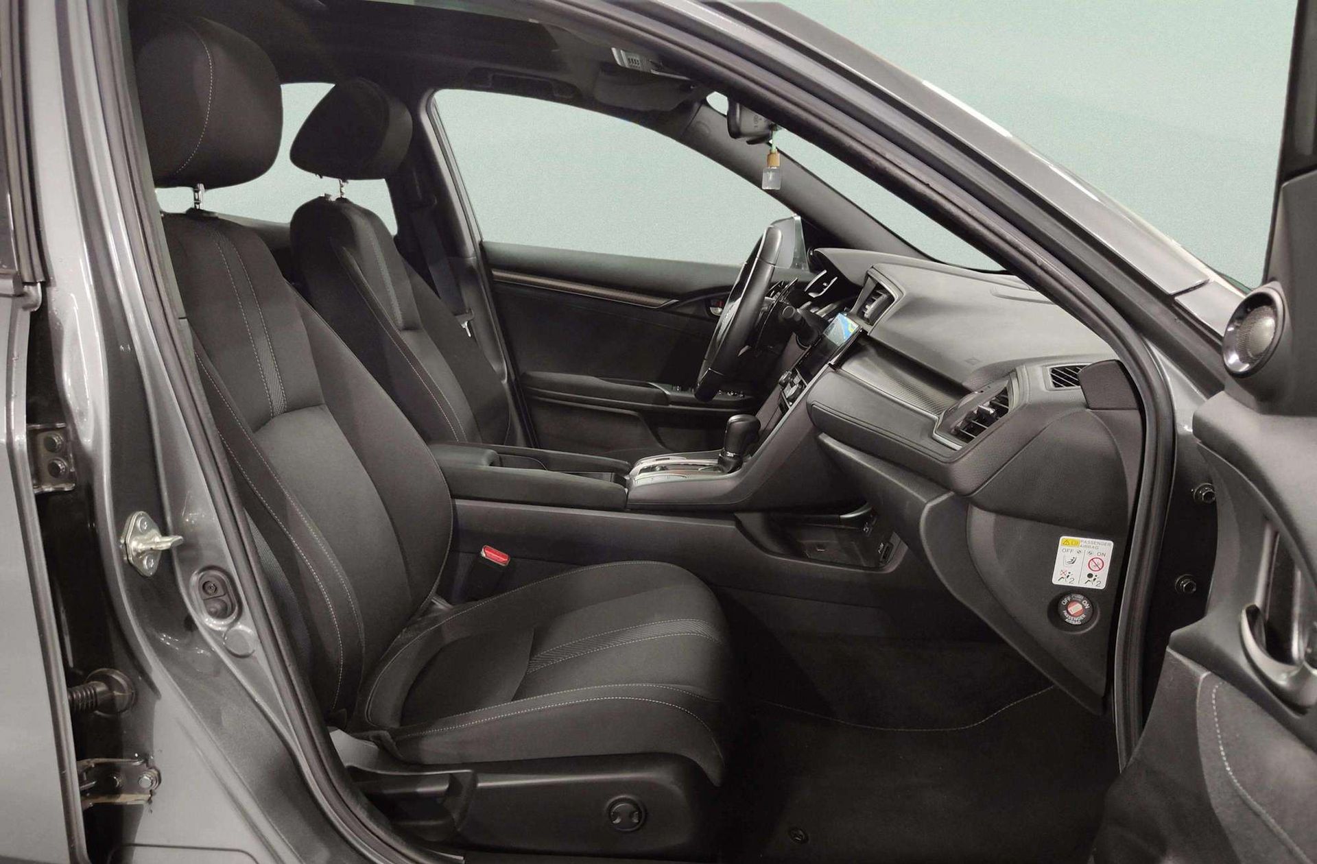 Honda Civic 1.5 VTEC Turbo Sport Plus CVT - foto 22
