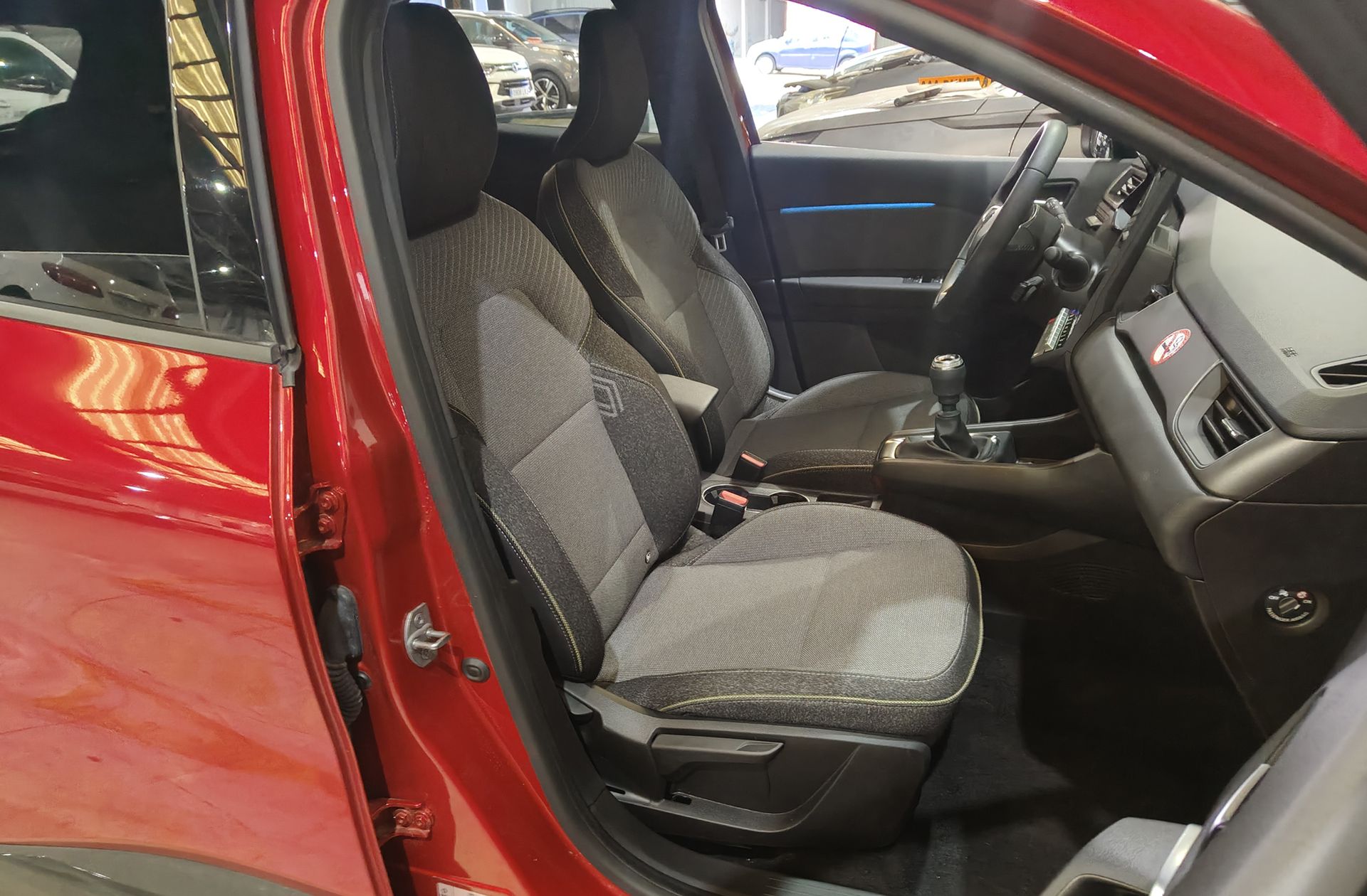 Renault Captur Techno TCe - foto 19