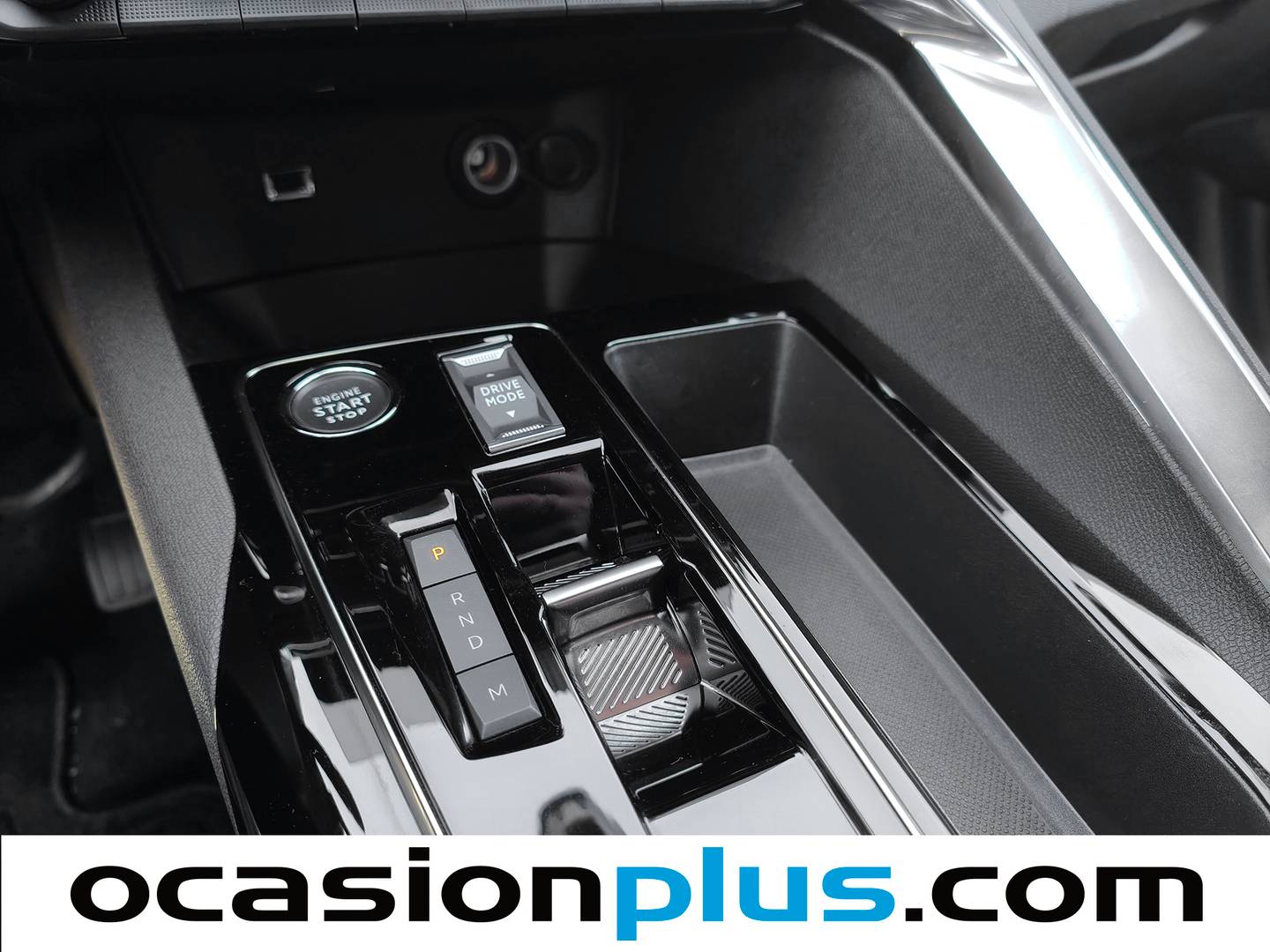 Peugeot 5008 Peugeot 5008 BlueHDI 130 S&S Active Pack EAT8 (130 CV) 7 Plazas de segunda mano