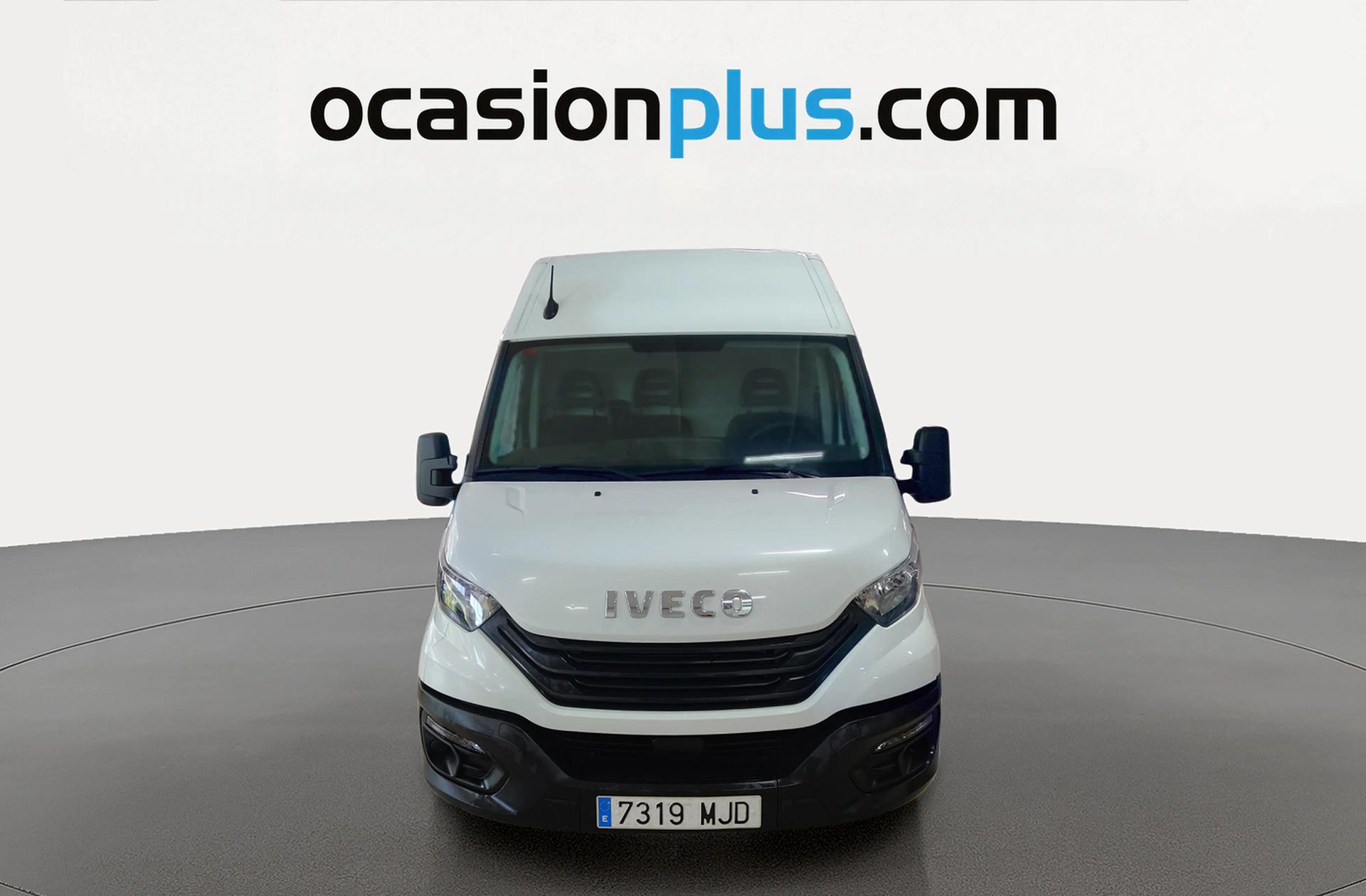Iveco Daily Furgon 35S 16 V 3520L/H2 - foto 8