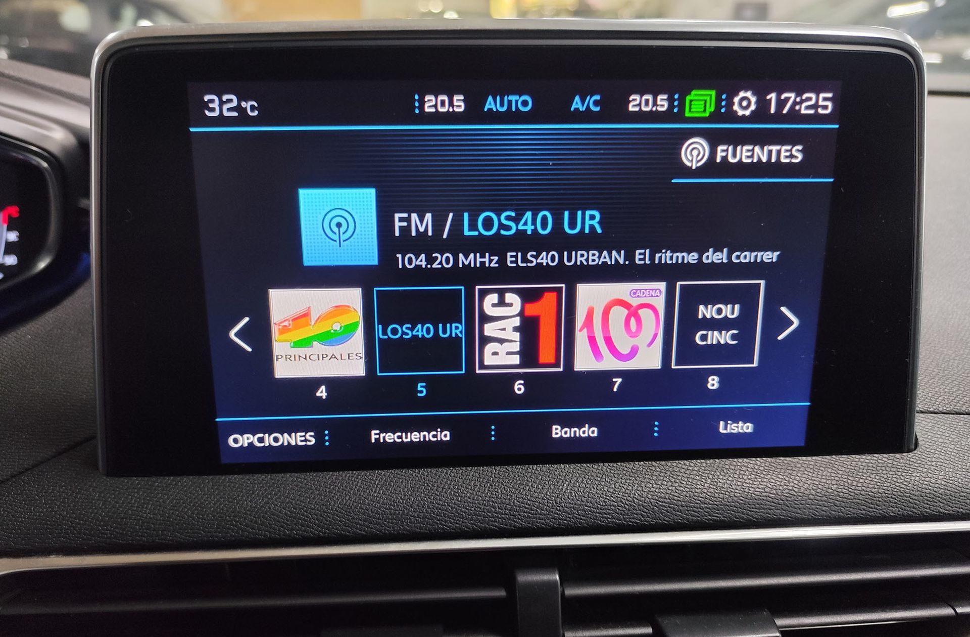 Peugeot 5008 BlueHDi 180 GT-Line EAT8 7 plazas - foto 39