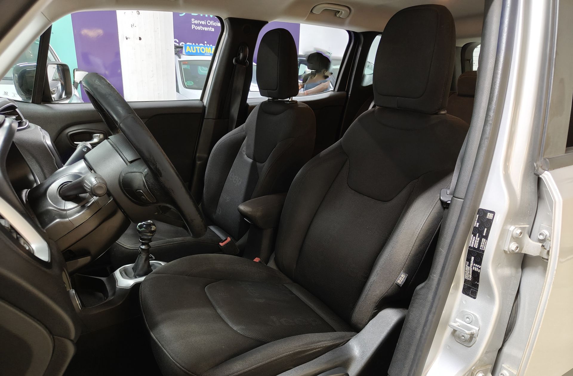 Jeep Renegade 1.4 MultiAir Longitude 4x2 - foto 8