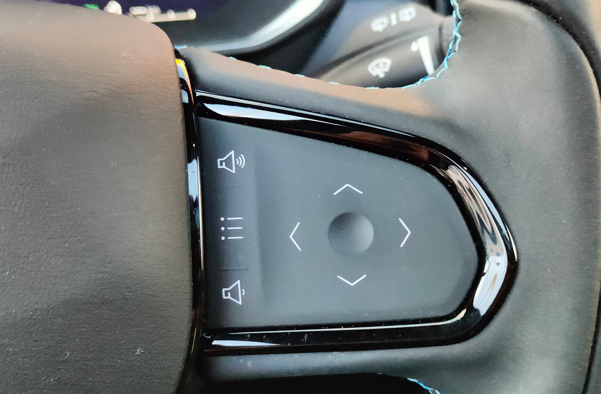 Lynk & Co 01 1.5 PHEV - foto 27