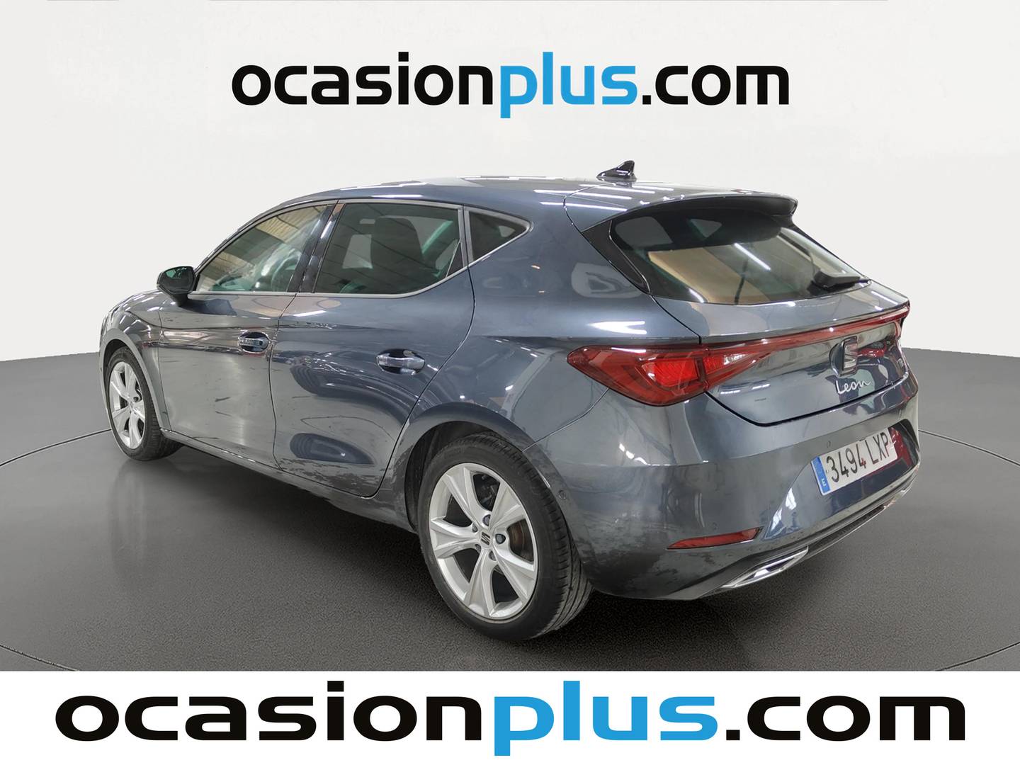 Foto trasera Seat León Seat León 2.0 TDI S&S FR Go L DSG  (150 CV) derecha
