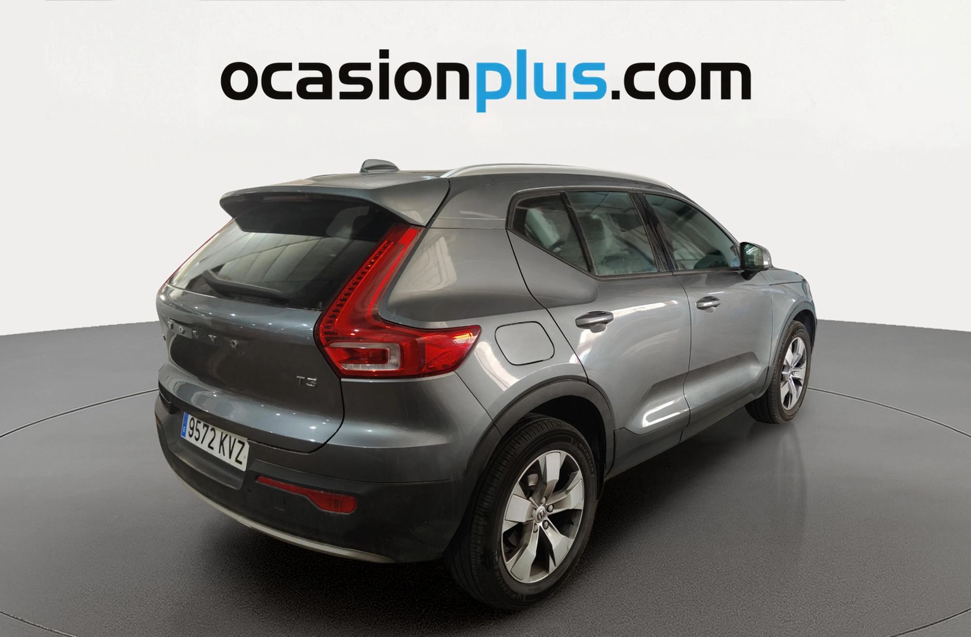 Volvo XC40 T3 Momentum - foto 4