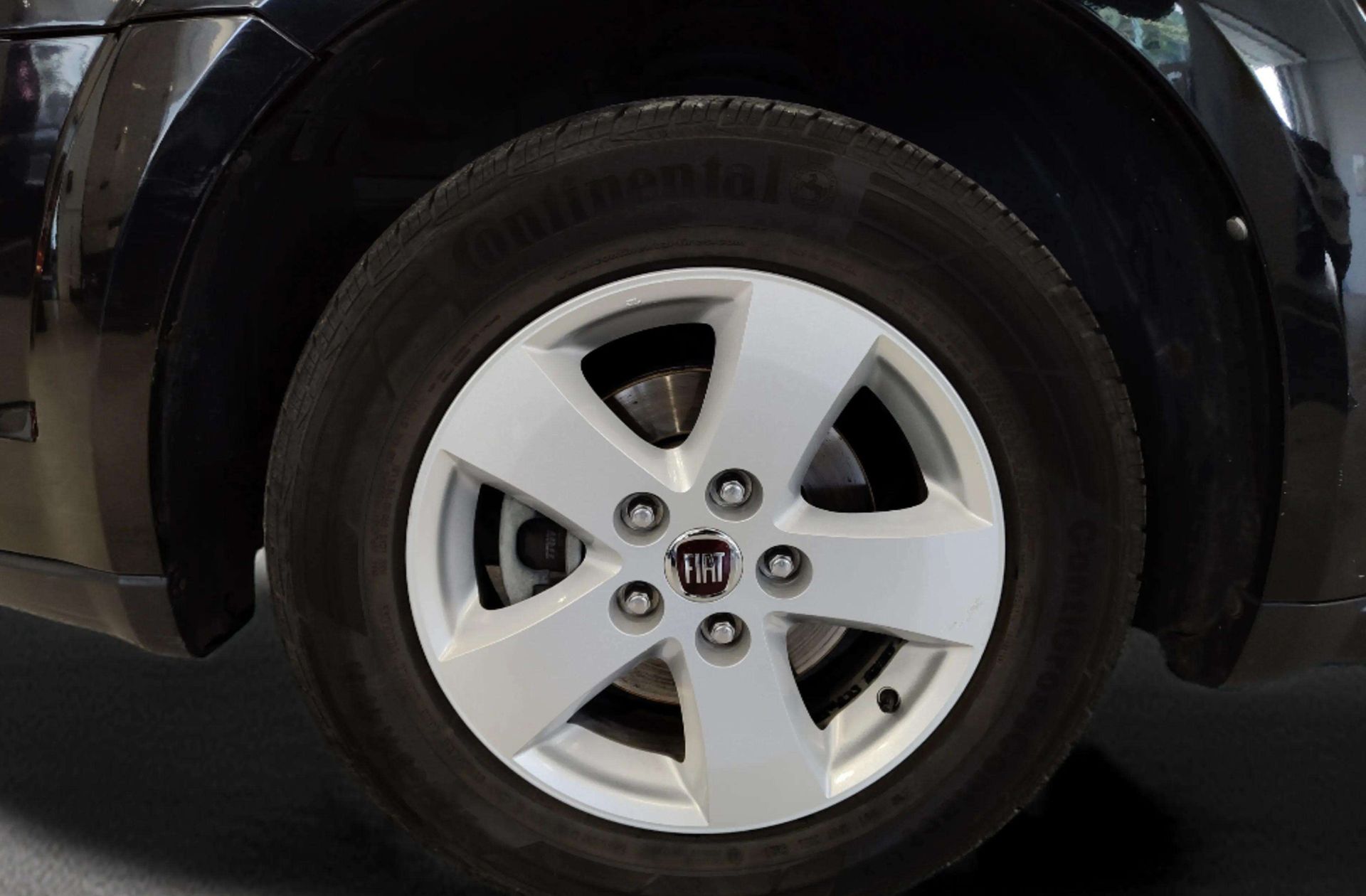 Fiat Freemont 2.0 16v Diesel Urban 7 plazas - foto 29