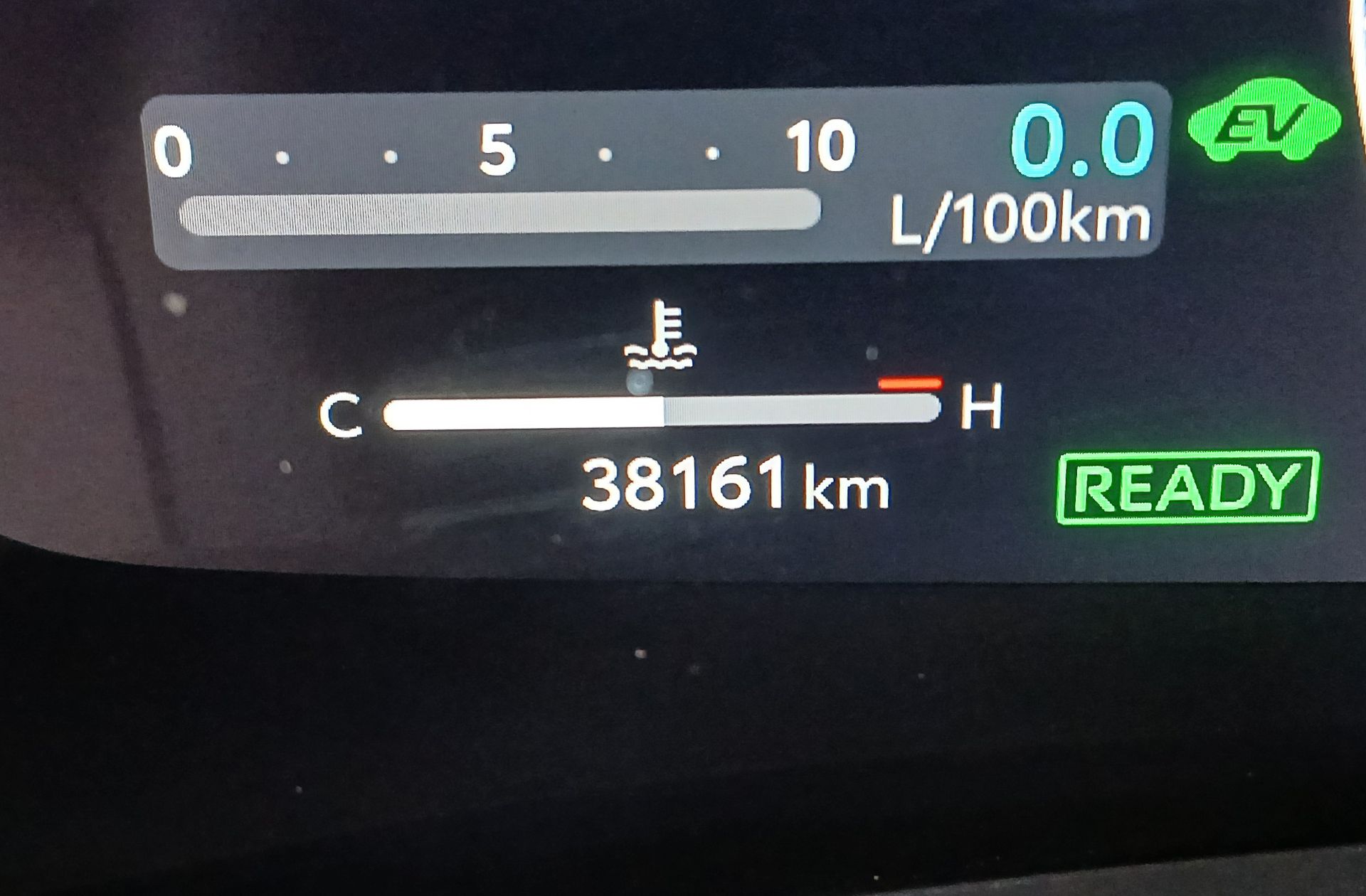 Toyota C-HR 140H Advance - foto 9