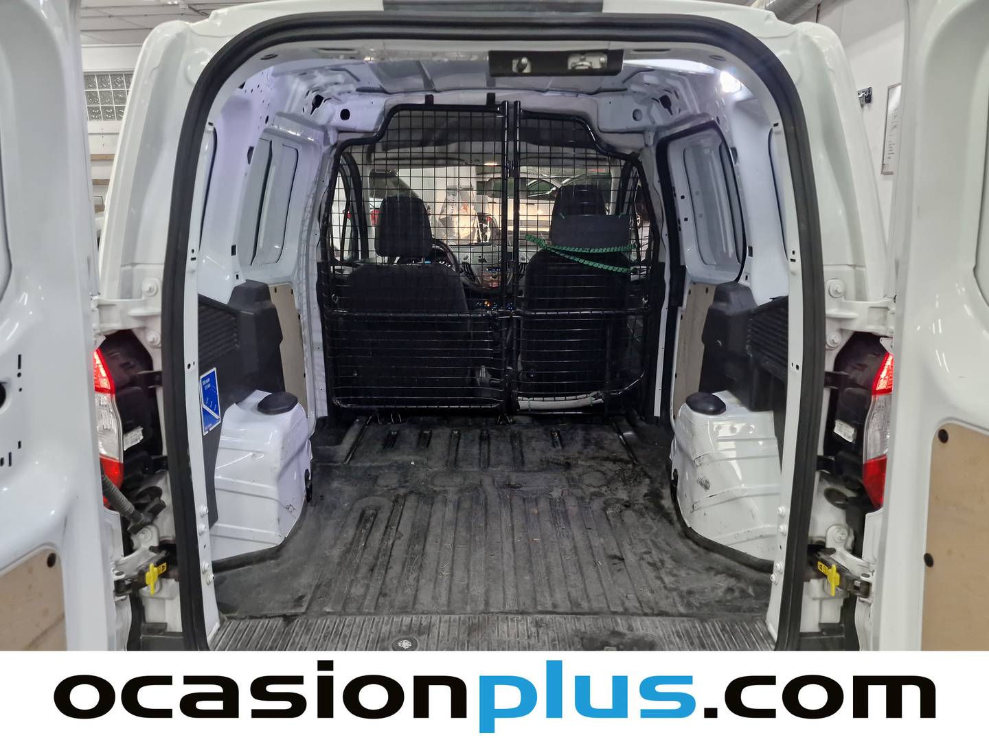 Fotos maletero Ford Transit Courier Ford Transit Courier Furgon 1.5 TDCI Trend (100 CV)