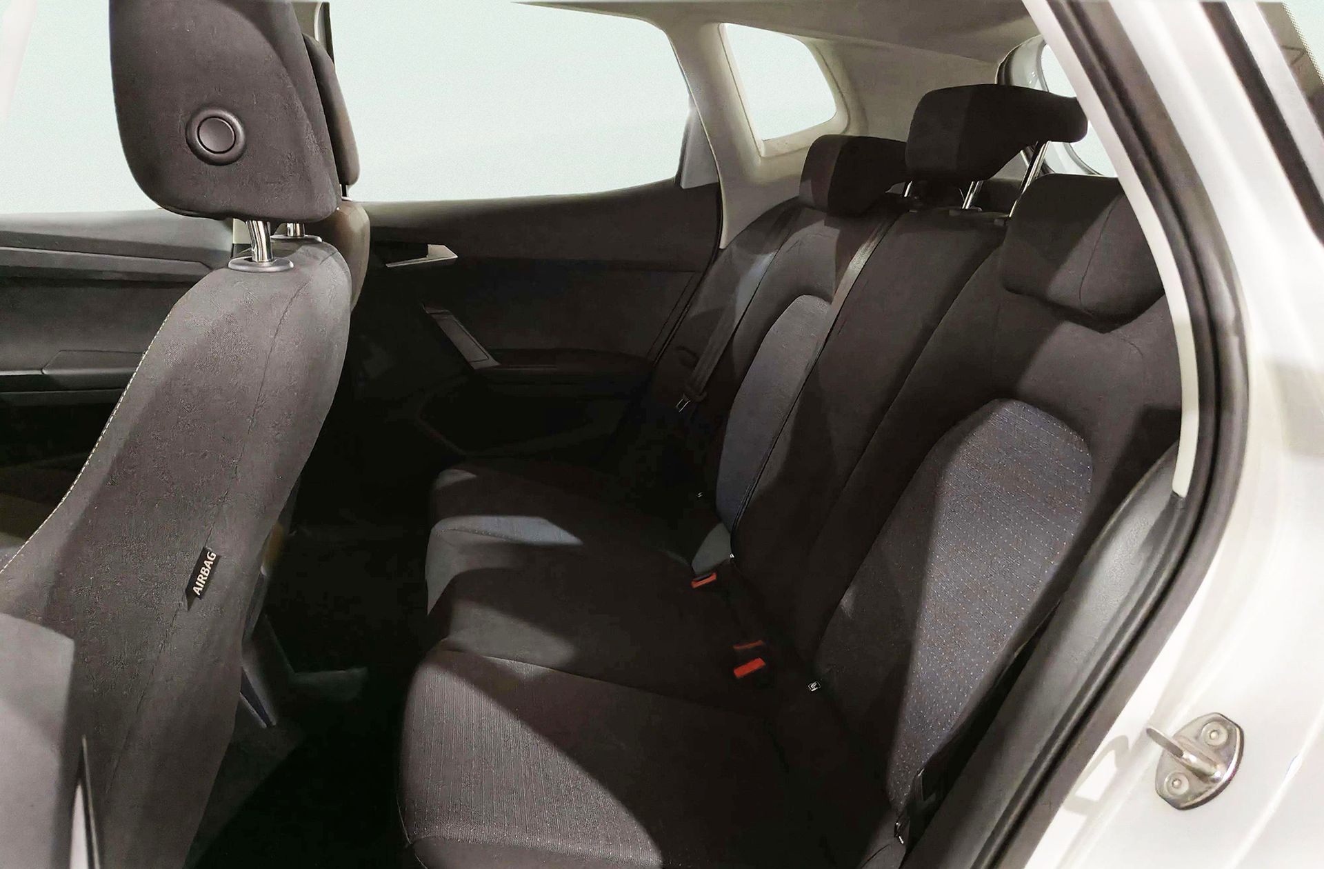 SEAT Arona 1.0 TSI Style XL DSG - foto 11