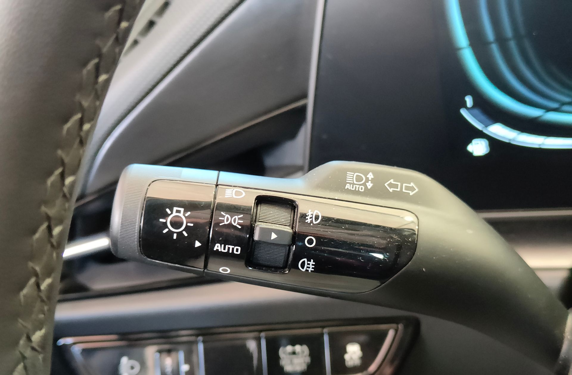 Kia Niro 1.6 GDi HEV Drive - foto 25