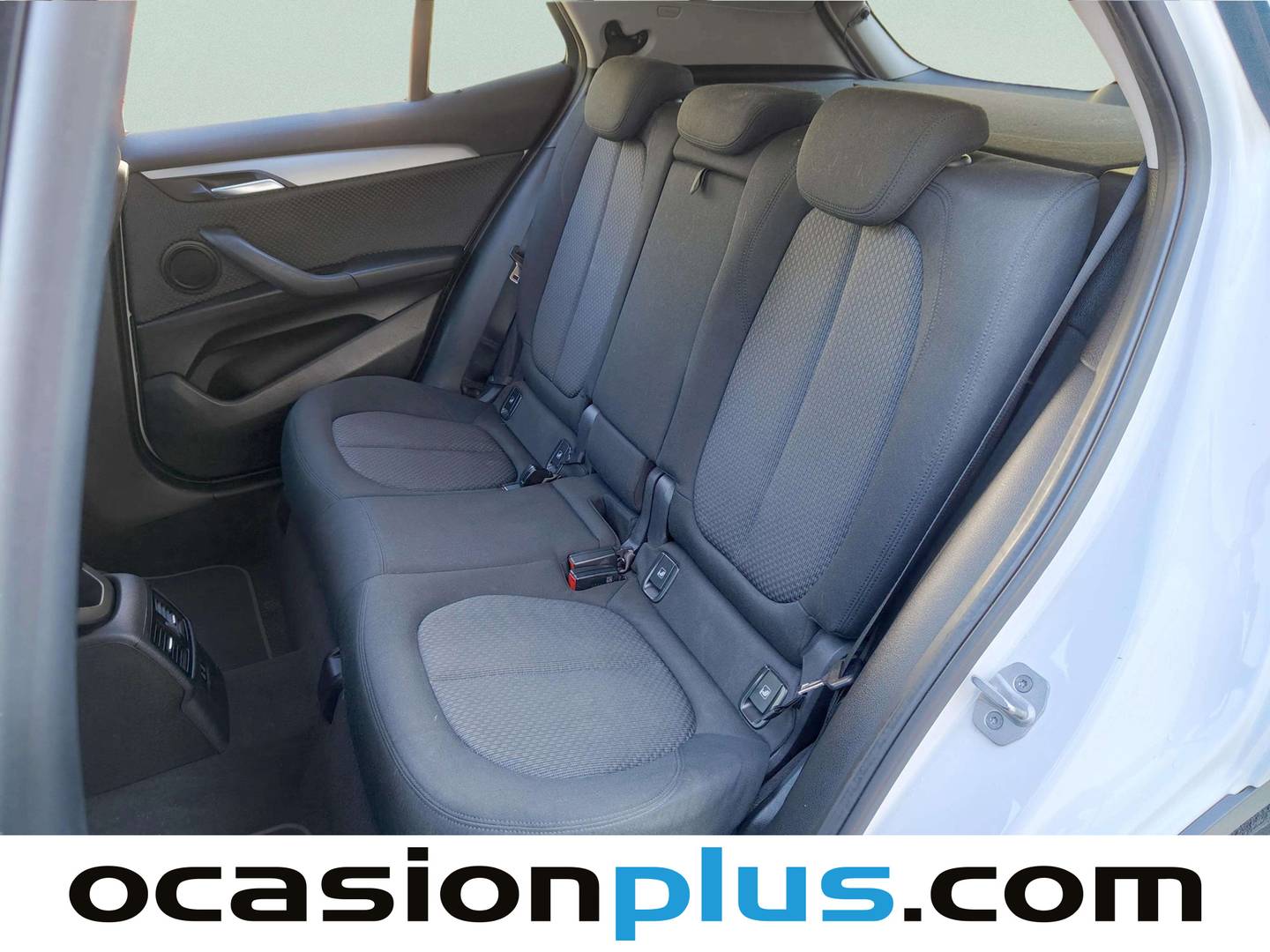 Foto asientos traseros BMW X2 BMW X2 sDrive18i (140 CV)