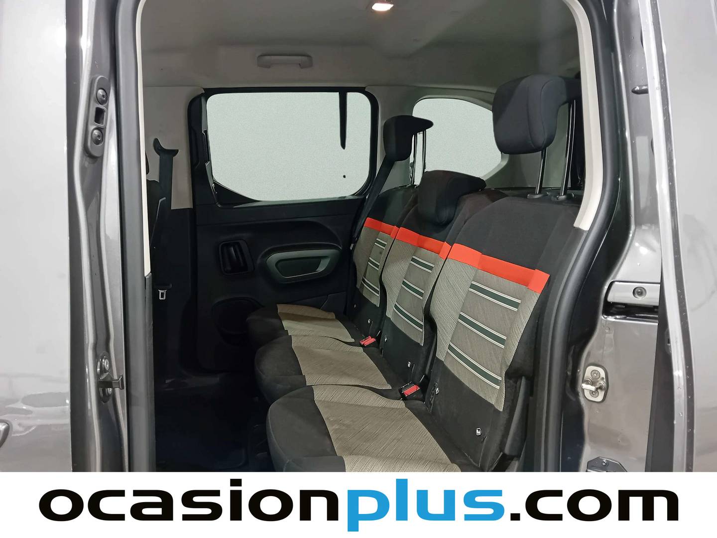 Foto asientos traseros Citroën Berlingo Citroen Berlingo BlueHDi 130 S&S Talla M Shine (130 CV)