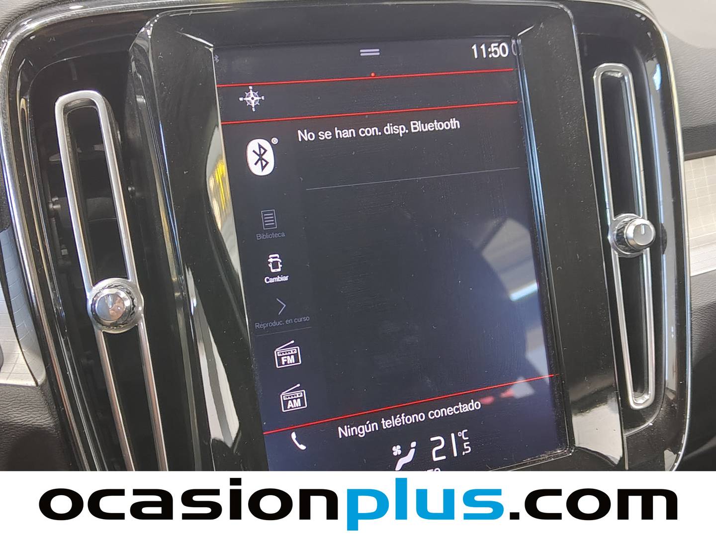 Foto Volvo XC40 Volvo XC40 T4 Momentum Auto (190 CV)