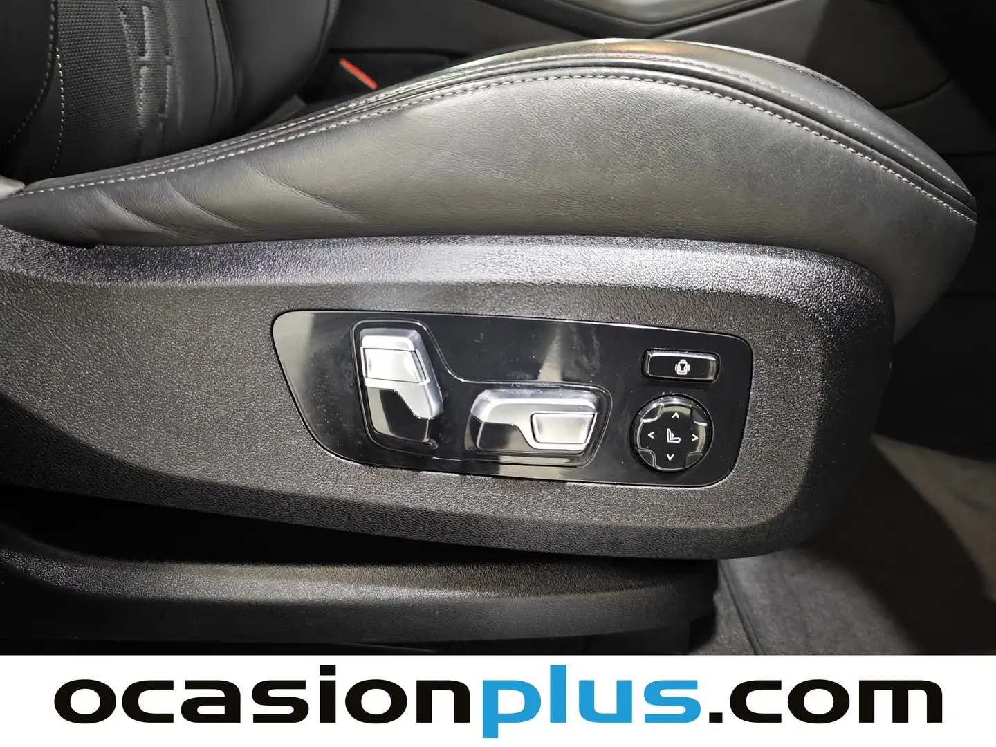 Foto BMW X6 BMW X6 xDrive40i (333 CV) Pack M