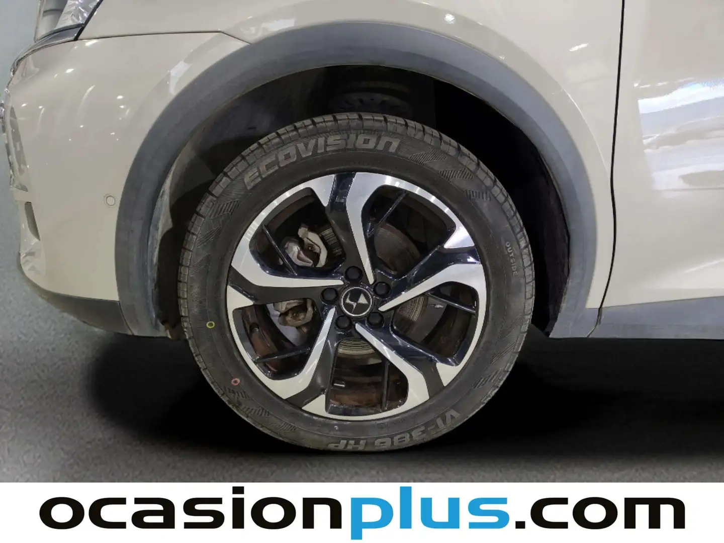 Foto DS DS 7 Crossback DS DS7 Crossback PureTech 180 Bastille+ AT (180 CV)