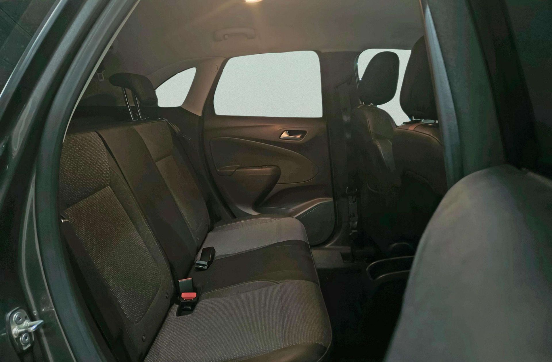 Opel Crossland 1.5D Elegance - foto 17
