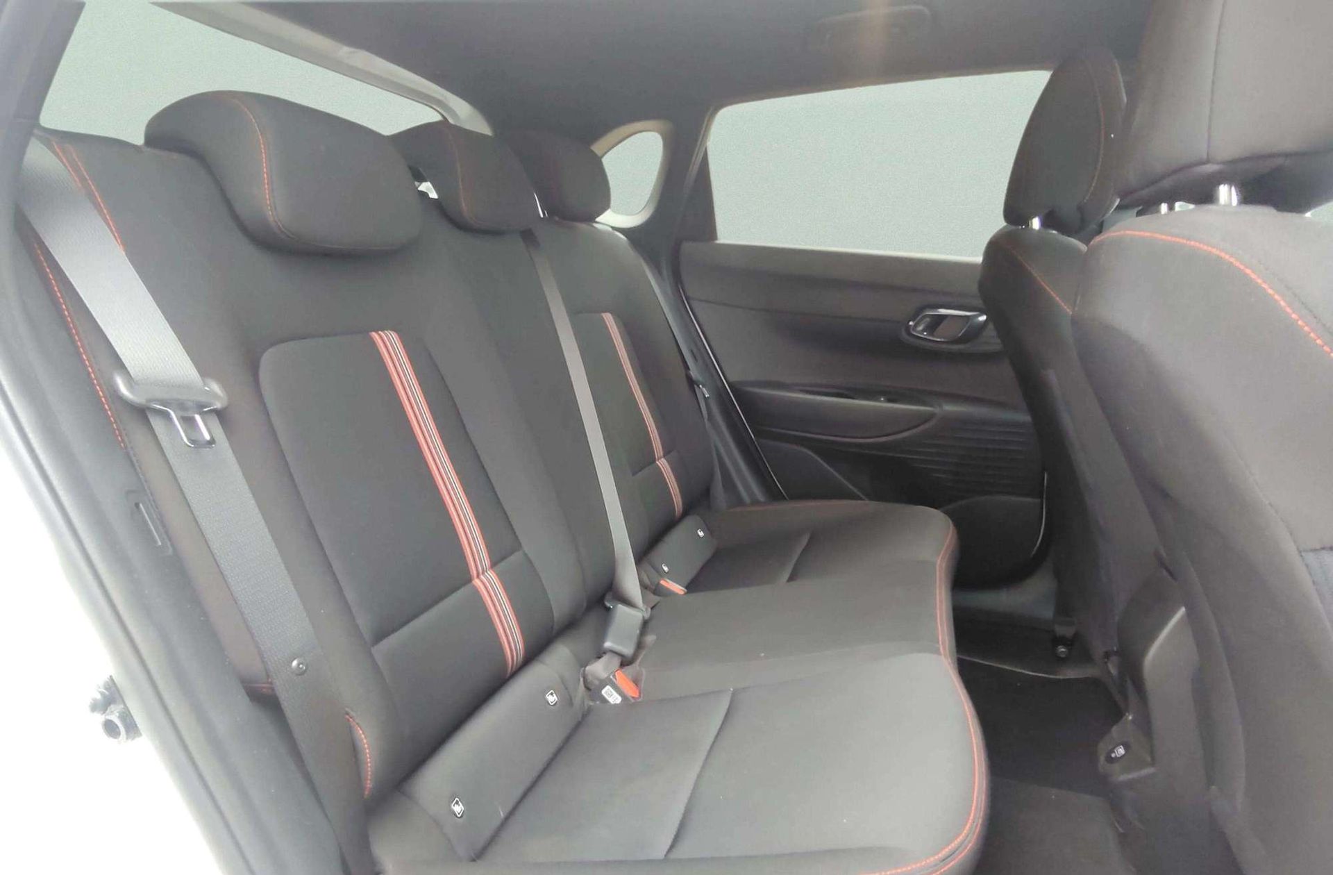 Hyundai i20 1.2 MPI N Line 30 Aniversario - foto 14