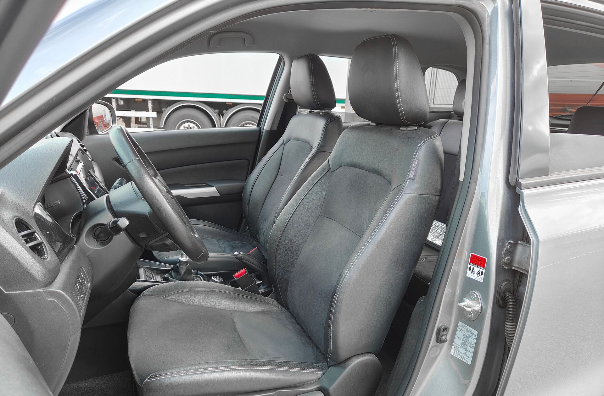 Suzuki Vitara 1.6 Ddis GLX 4WD - foto 12