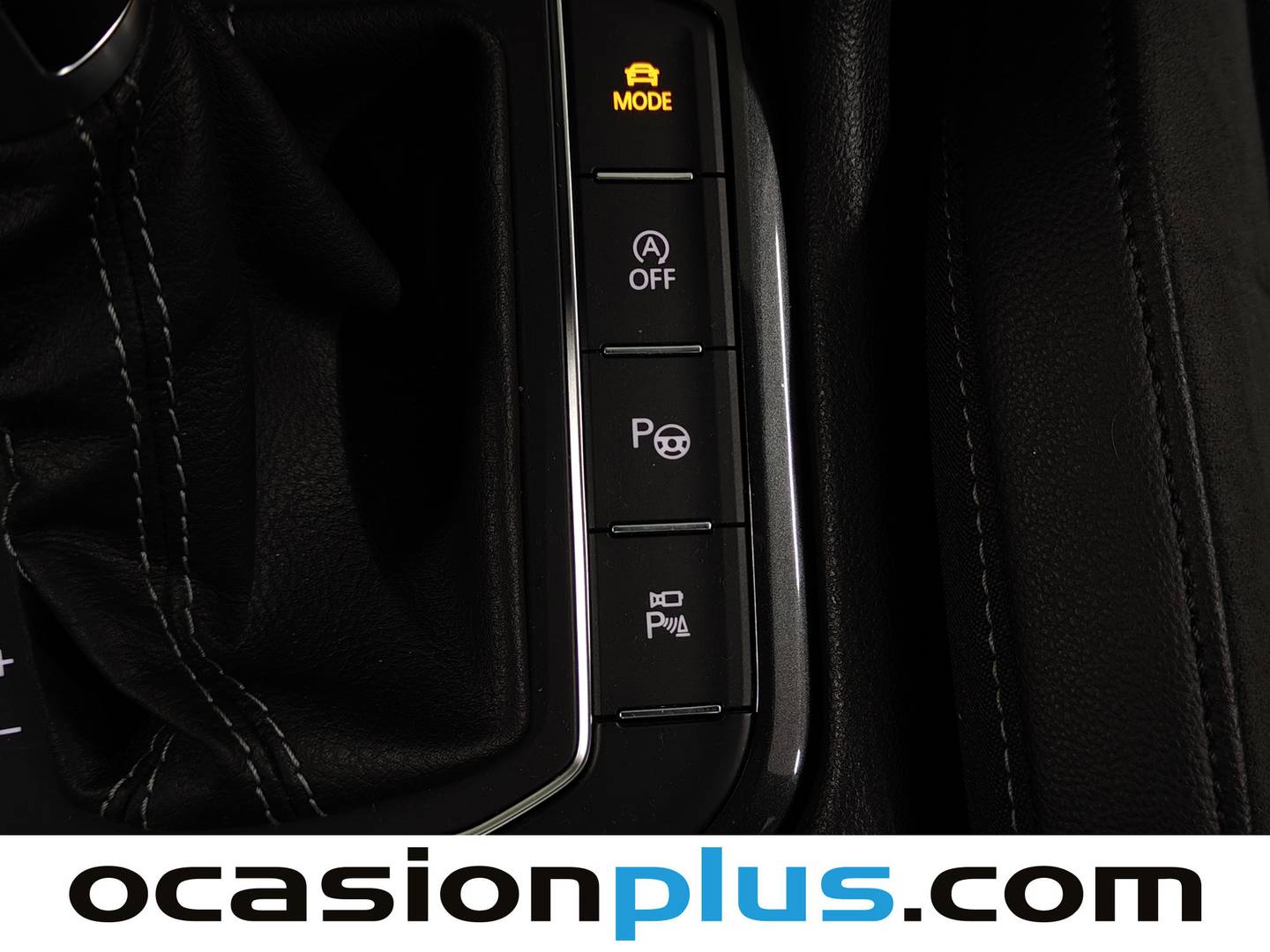 Foto Volkswagen Tiguan Volkswagen Tiguan Sport 1.5 TSI (150 CV) DSG Pack R-Line