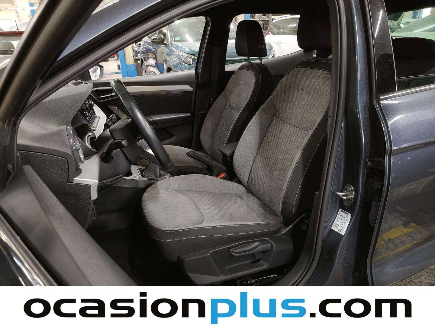 Foto asientos delanteros Seat Ibiza SEAT Ibiza 1.0 TSI S&S Special Edition Xcellence (115 CV)