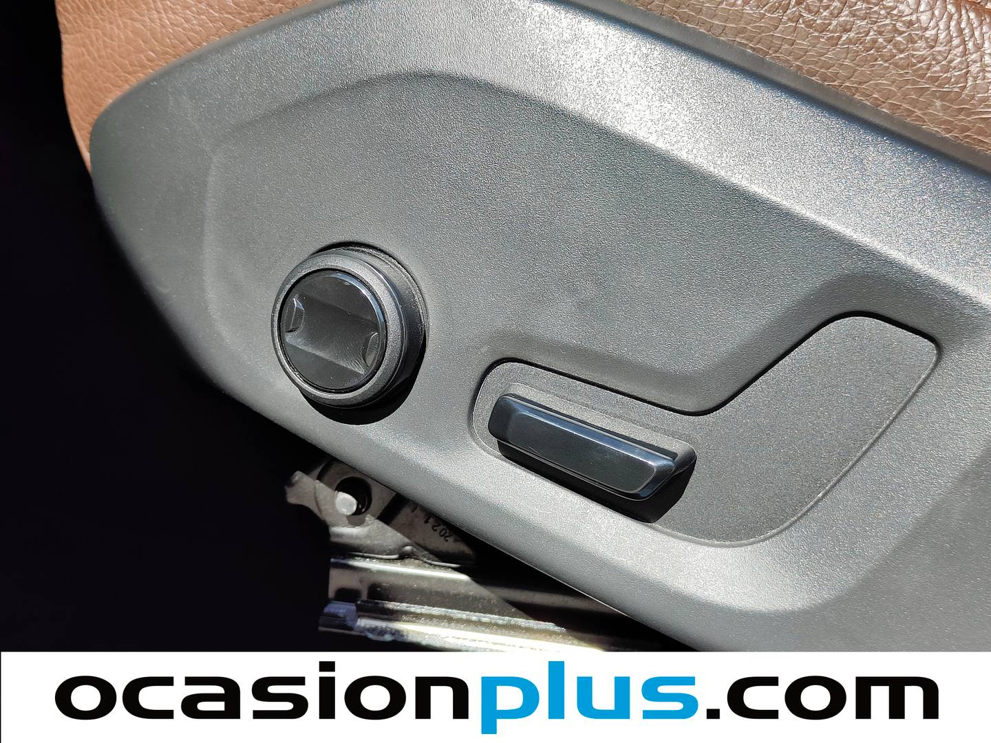 Acabados Volvo XC90 Volvo XC90 B5 G Momentum Pro AWD Auto (250 CV) 7 Plazas