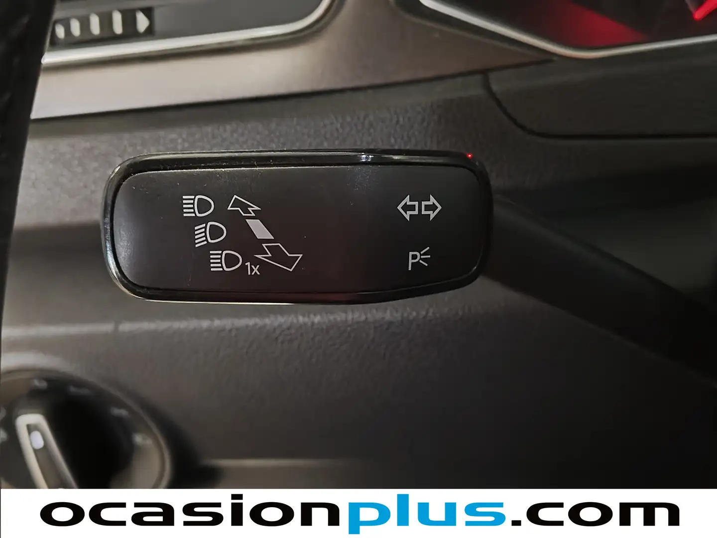 Foto Volkswagen T-Roc Volkswagen T-Roc Advance Style 1.6 TDI (115 CV)