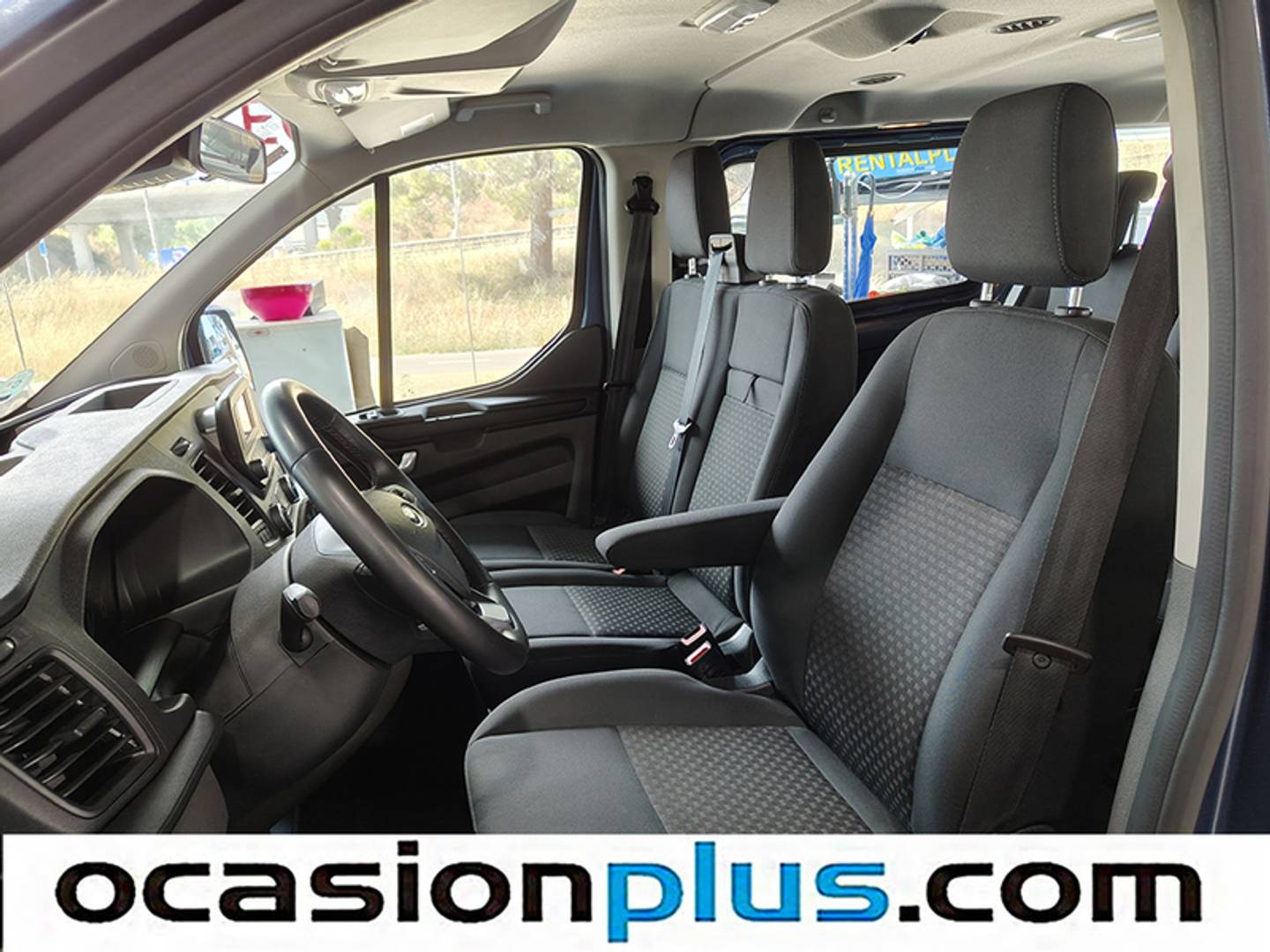 Foto Ford Transit Custom Ford Transit Custom Kombi 2.0 TDCI 320 L2 Trend (130 CV) 9 Plazas