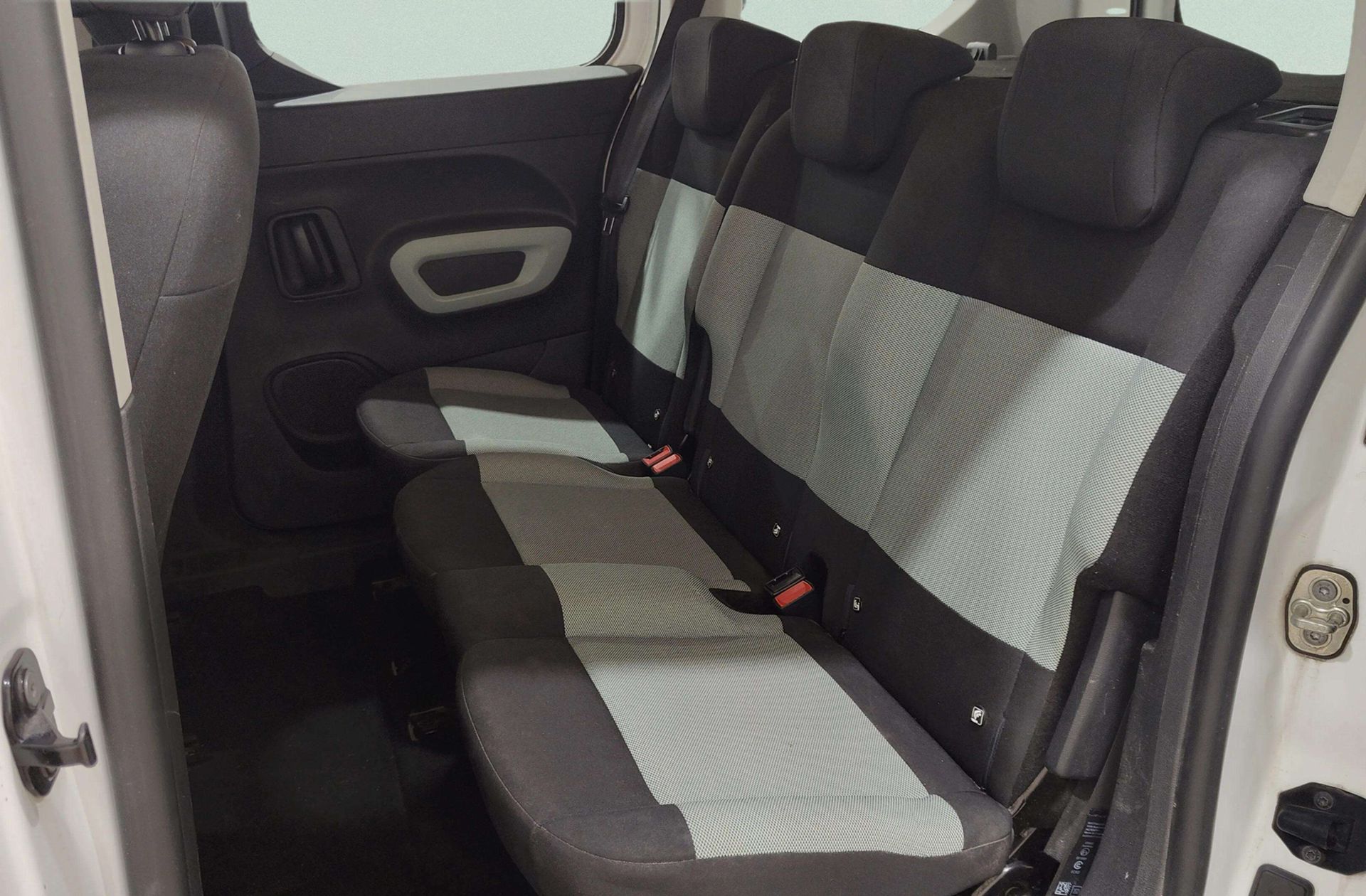 Citroën Berlingo Combi PureTech 110 Talla M Feel - foto 13