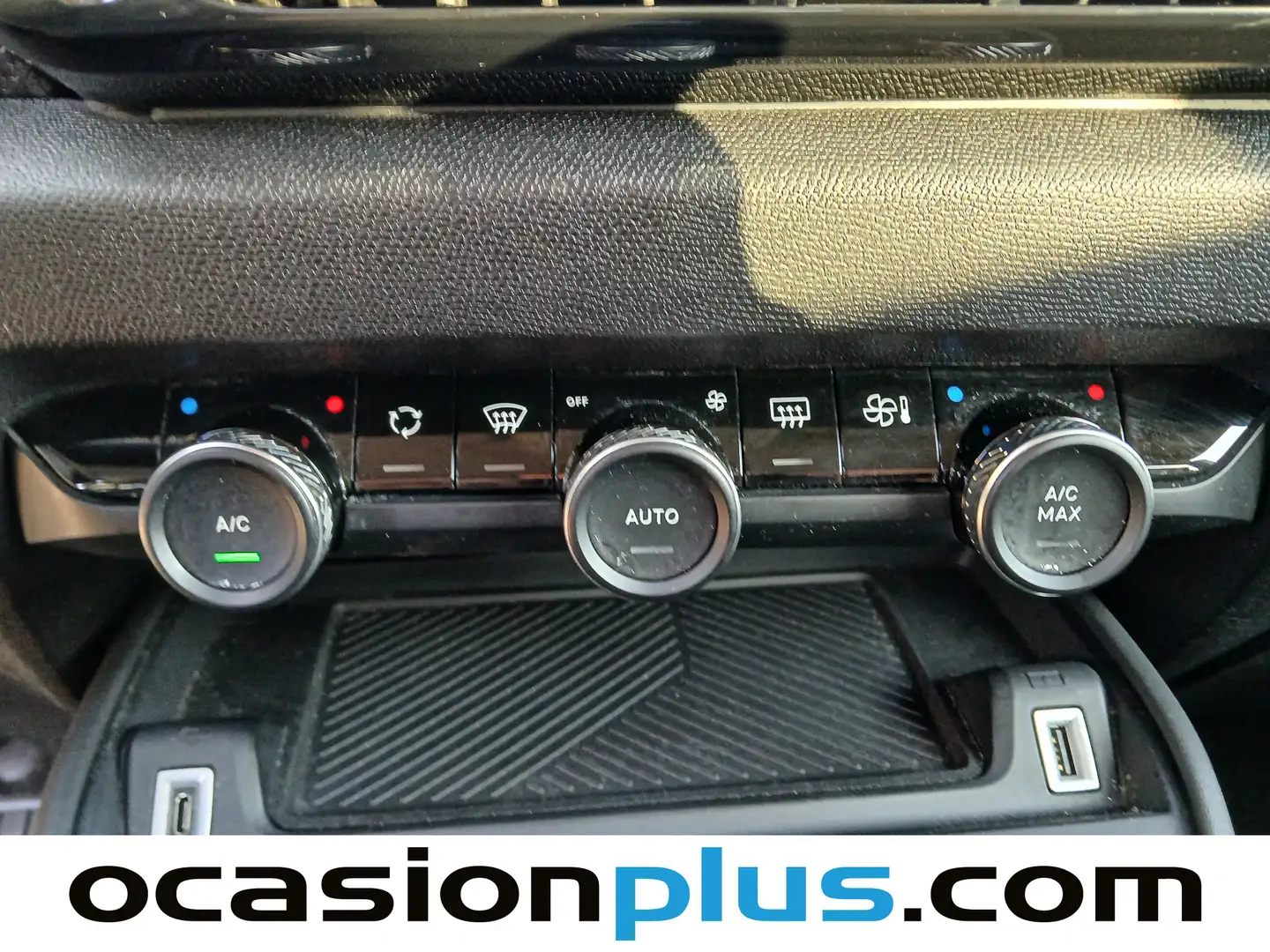 Foto Citroën C4 Citroen C4 BlueHDi 130 S&S Feel Pack EAT8 (130 CV)