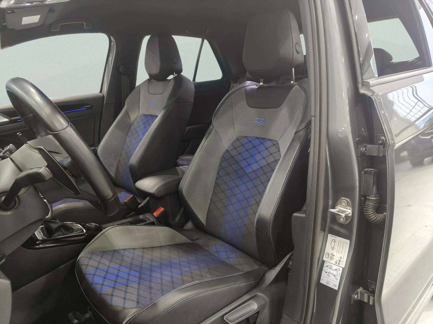 Foto asientos delanteros Volkswagen T-Roc Volkswagen T-Roc R 2.0 TSI 4Motion (300 CV) DSG