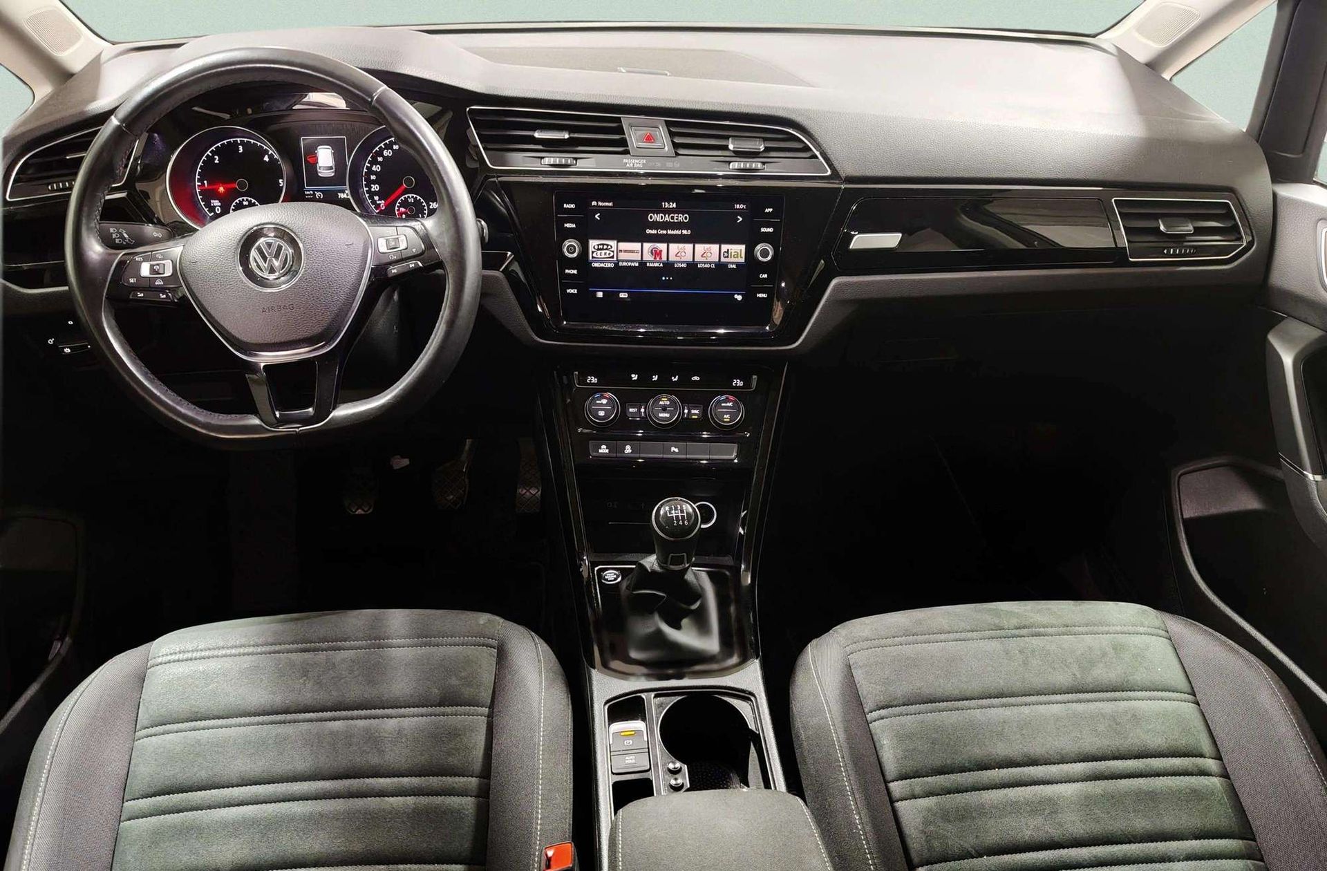 Volkswagen Touran Sport 2.0 TDI Pack R-Line - foto 8