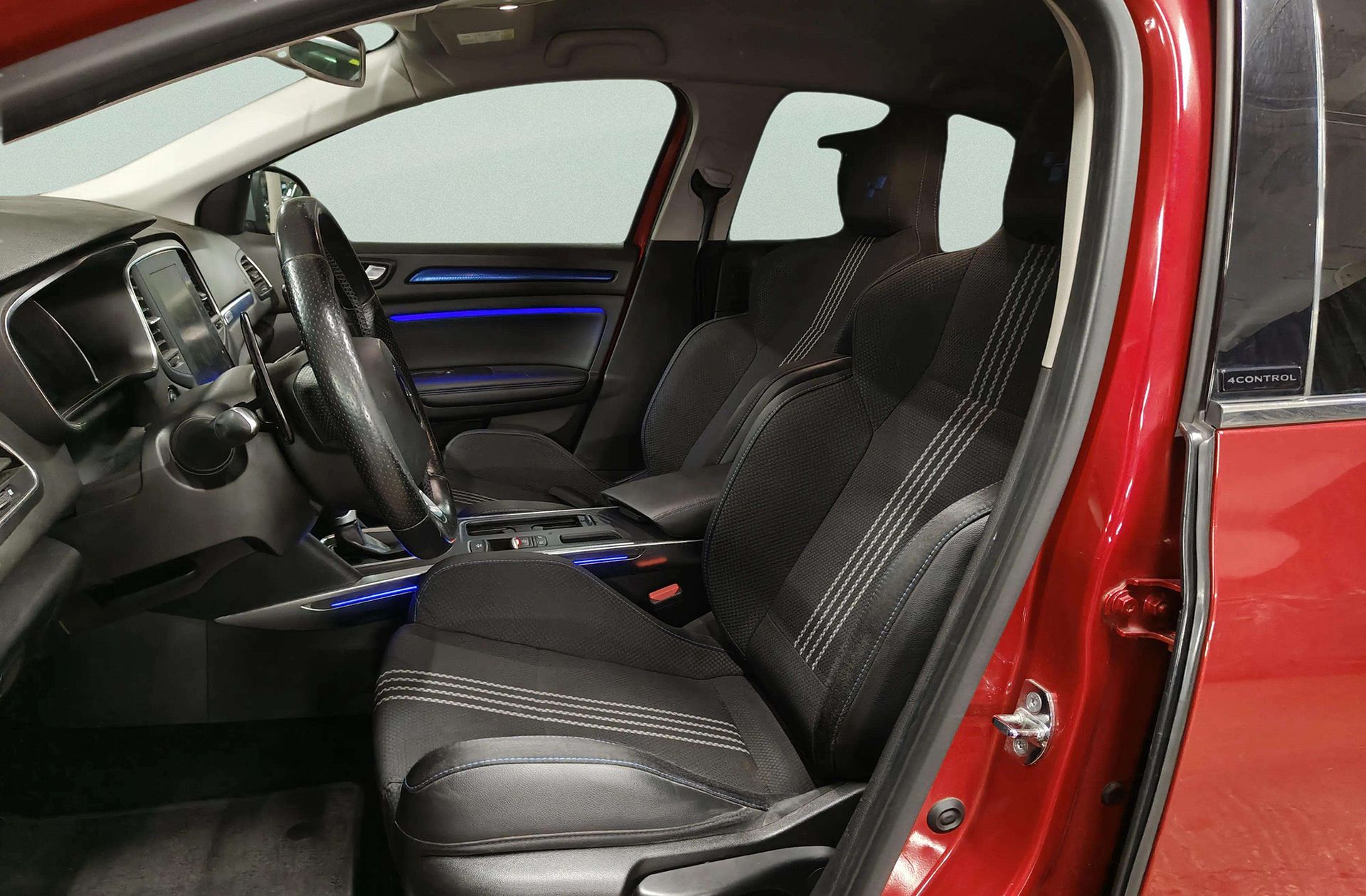 Renault Mégane GT Energy TCe EDC - foto 12