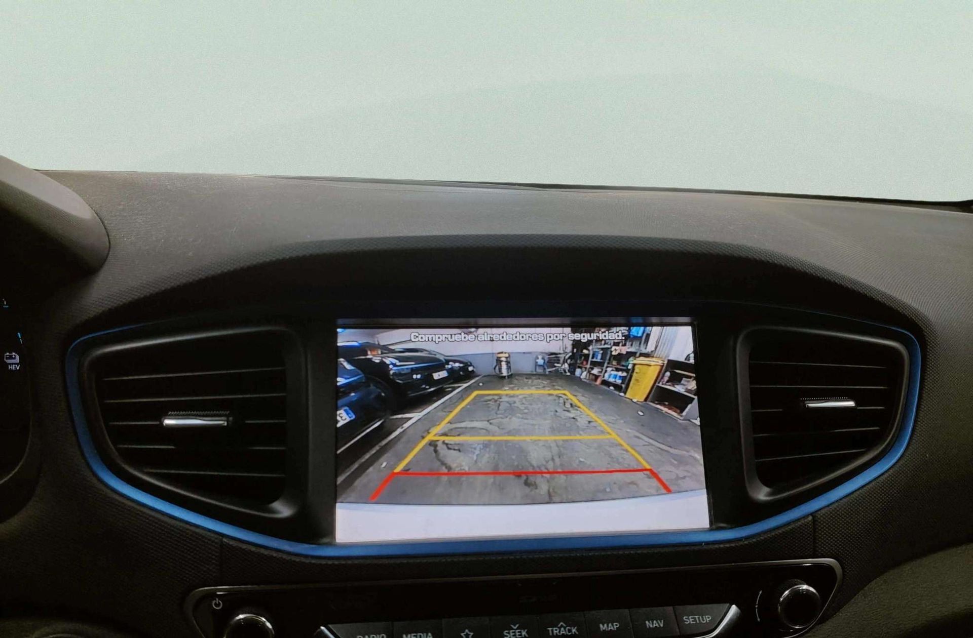 Hyundai Ioniq 1.6 GDI PHEV Tecno DCT - foto 8