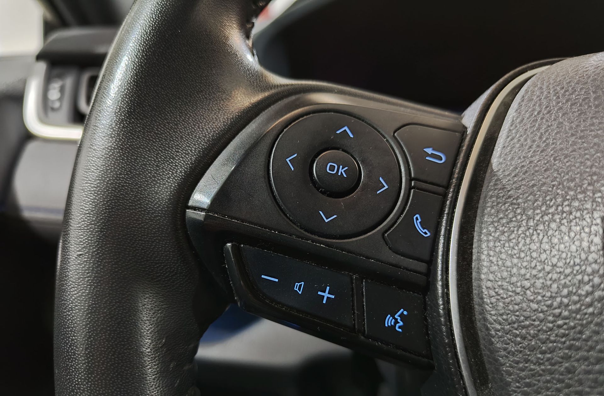 Toyota RAV4 2.5 hybrid 220H Style - foto 26