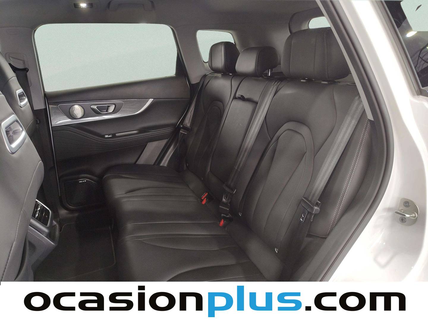Foto asientos traseros EBRO S700 EBRO S700 1.6 TGDI Luxury 7 DCT (147 CV)