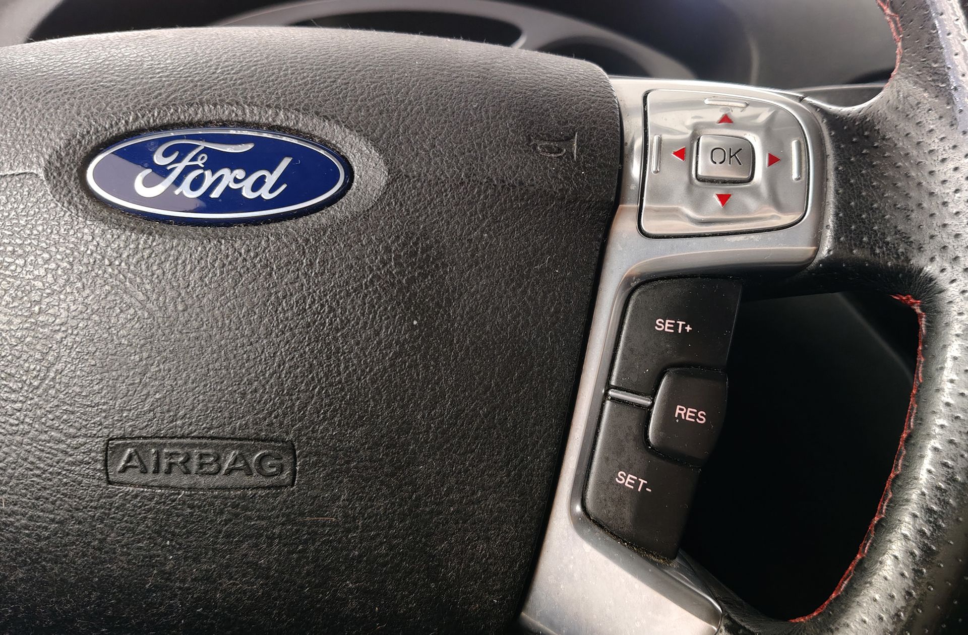 Ford Mondeo 2.0 EcoBoost 203 Titanium S Powershift - foto 26