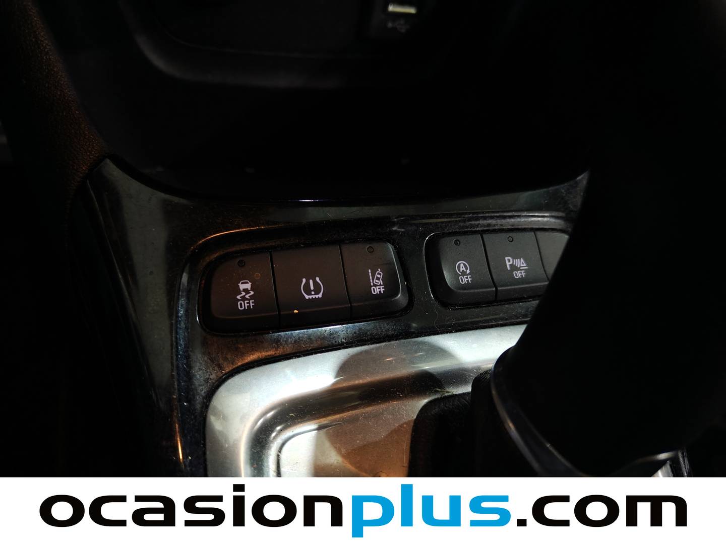 Foto Opel Crossland Opel Crossland 1.2 Business Elegance Auto (130 CV)