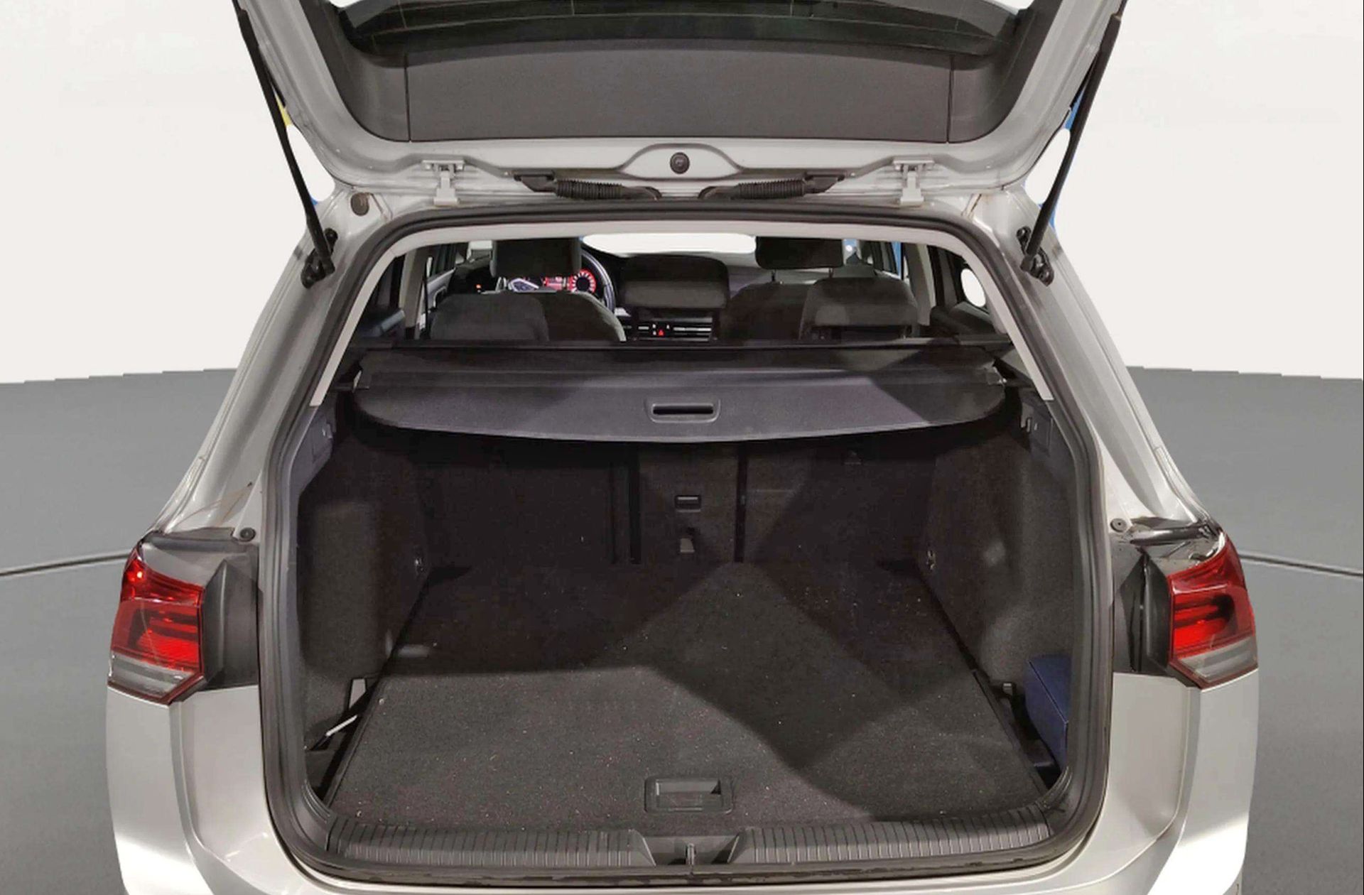 Volkswagen Golf Variant Life 2.0 TDI DSG - foto 19