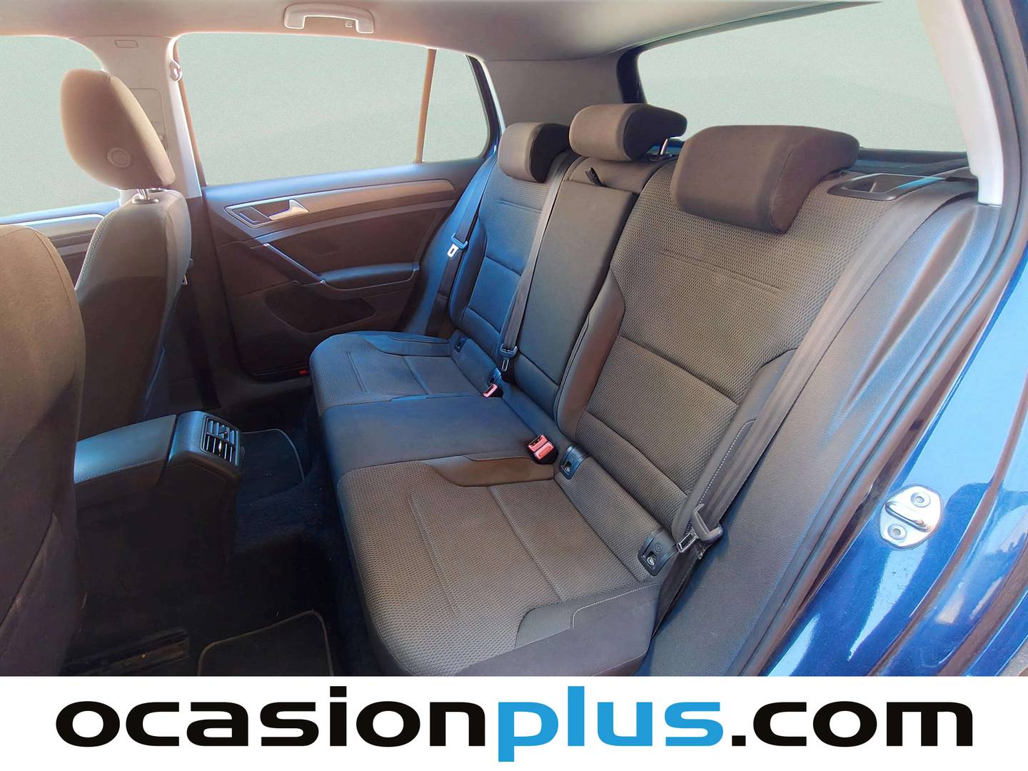 Foto asientos traseros Volkswagen Golf Volkswagen Golf Advance 1.4 TSI BMT (122 CV)