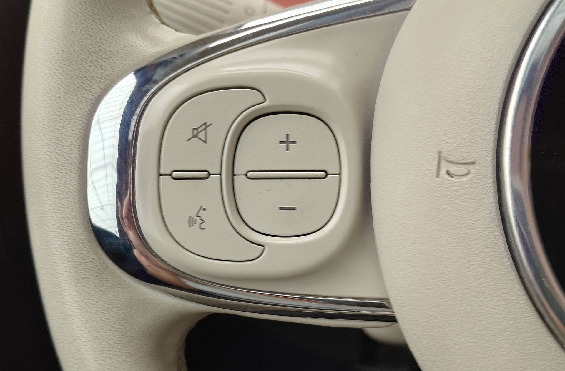 Fiat 500 1.0 Hybrid Dolcevita - foto 24