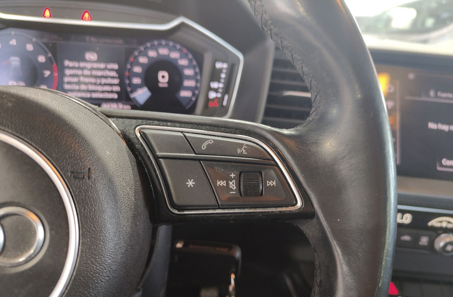 Audi A1 Sportback S line 30 TFSI S tronic - foto 28