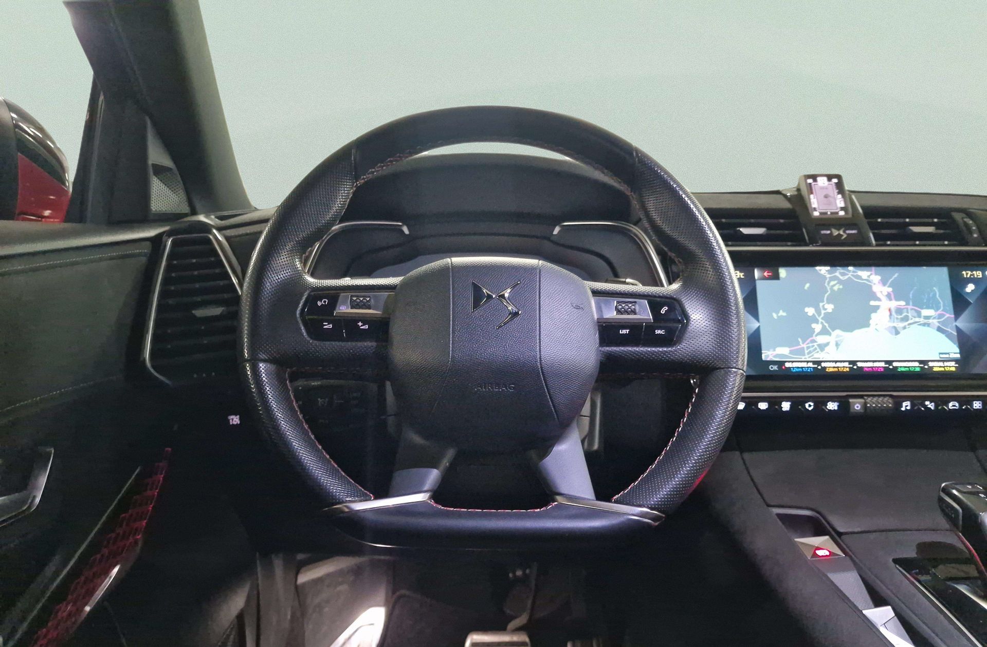 DS 7 Crossback PureTech 180 Performance Line - foto 25