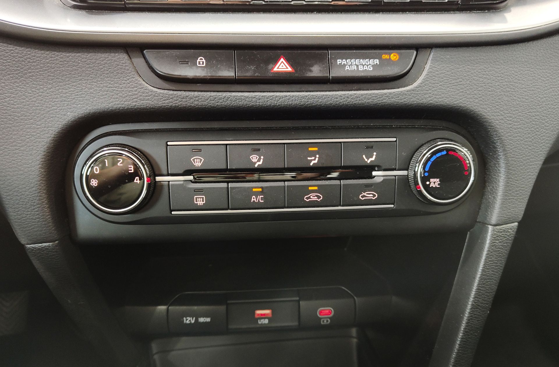 Kia Ceed 1.0 T-GDi Concept - foto 30