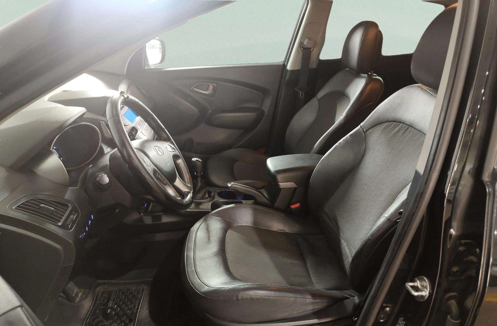 Hyundai ix35 1.6 GDi BlueDrive Tecno 4x2 - foto 9