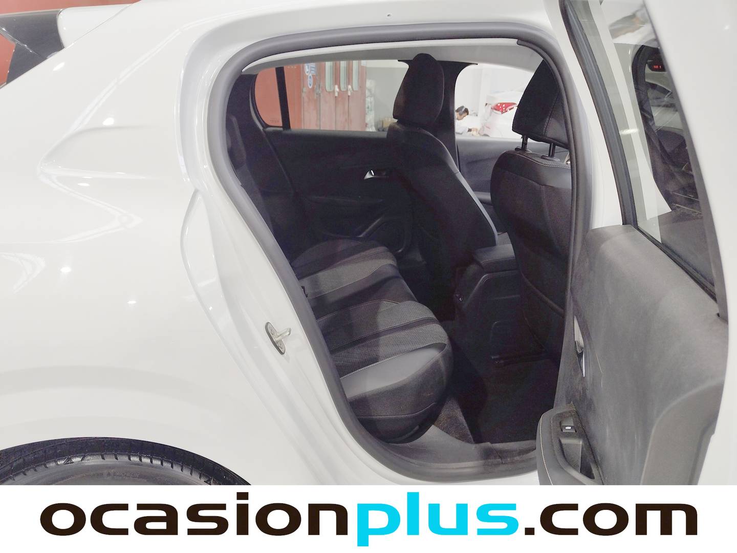 Foto Peugeot 208 Peugeot 208 PureTech 100 Allure (100 CV)