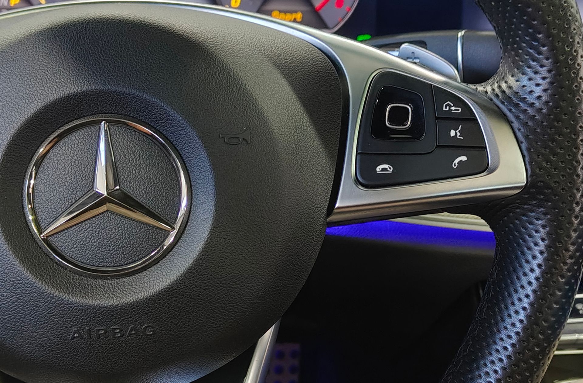 Mercedes-Benz Clase E E 220 d - foto 34
