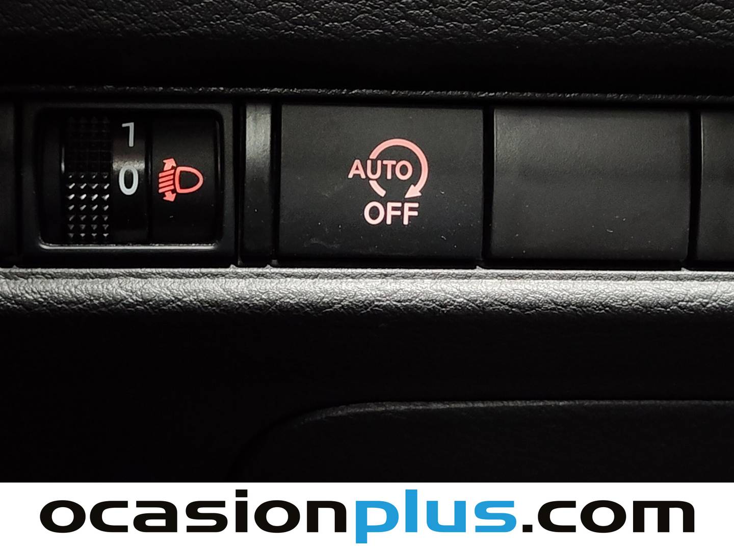 Extras del Nissan JUKE Nissan Juke DIG-T N-Connecta 4x2 DCT (114 CV)