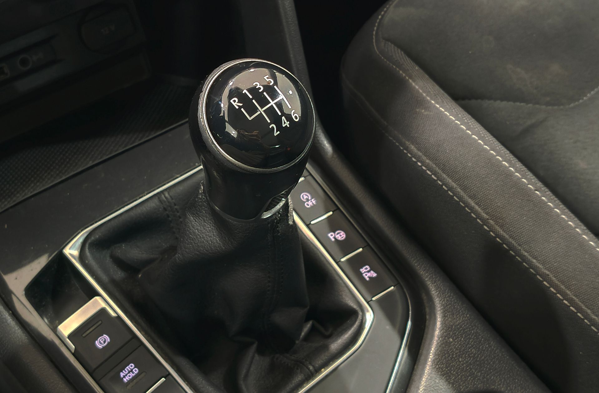 Volkswagen Tiguan Sport 2.0 TDI - foto 5