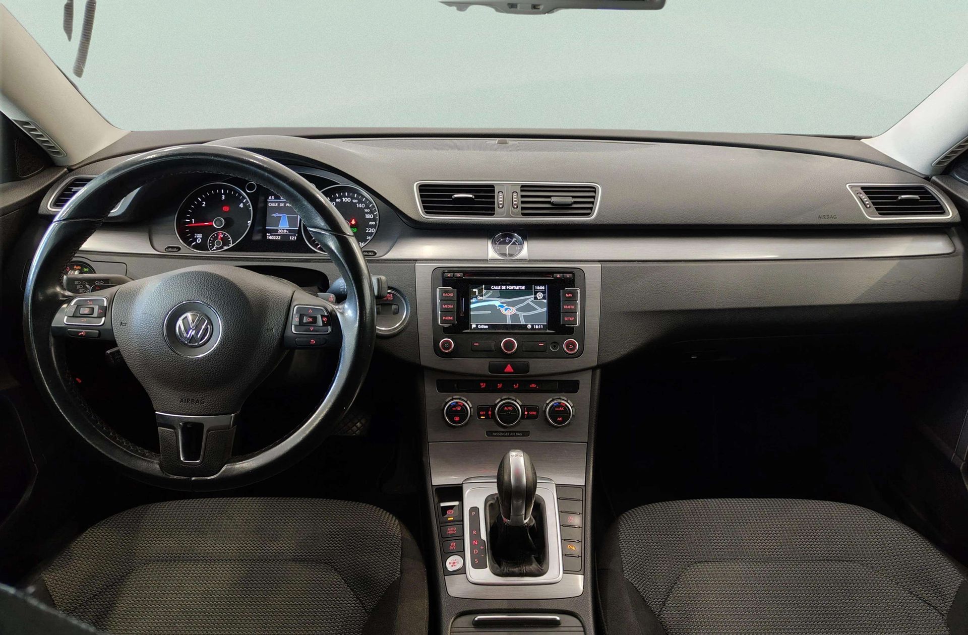 Volkswagen Passat Variant Exclusive 2.0 TDI BMT DSG - foto 6